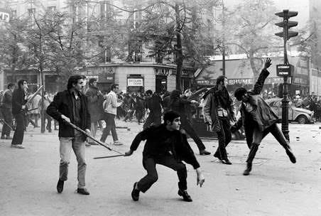 Référence — barricade